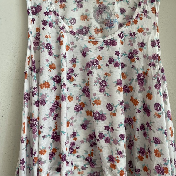 Blue Life Floral Tank NWOT - Picture 3 of 4